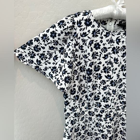 ANN TAYLOR | Petite Black White Floral Midi Dress | Size 2P - Picture 3 of 7